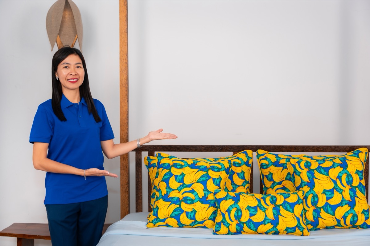 Artisan presenting banana pillows